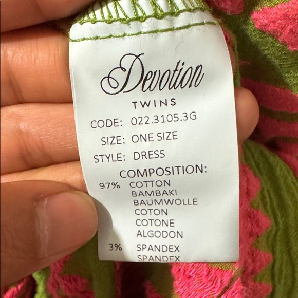 Devotion TWINS Arsida Embroidered Pink and Green Maxi Dress - Picture 8 of 8